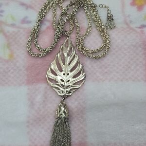 Kendra Scott Silver Leaf Tassel Pendant Necklace